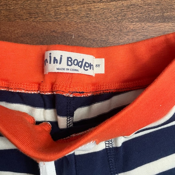 Mini Boden striped baggies shorts, size 8. - Picture 3 of 5
